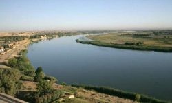 الموارد المائية: وضع السواتر بالانبار اجراء احترازي وجاهزون لاستقبال كميات المياه